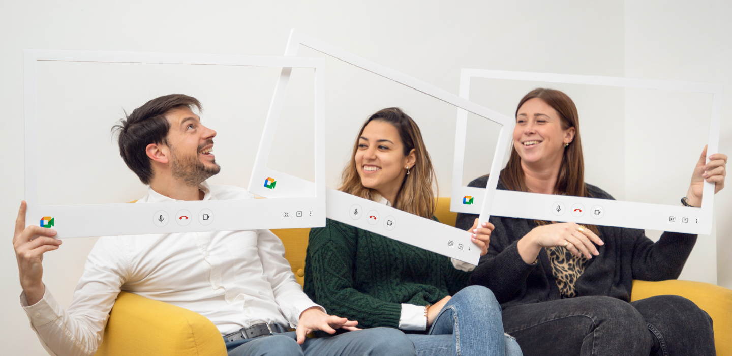 réunion sur le canapé